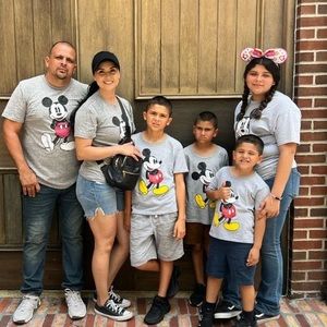 Meet your Posher, Ana